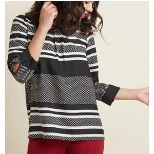 Anthropologie ModCloth Black Ivory Top Medium M Peter Pan Collar